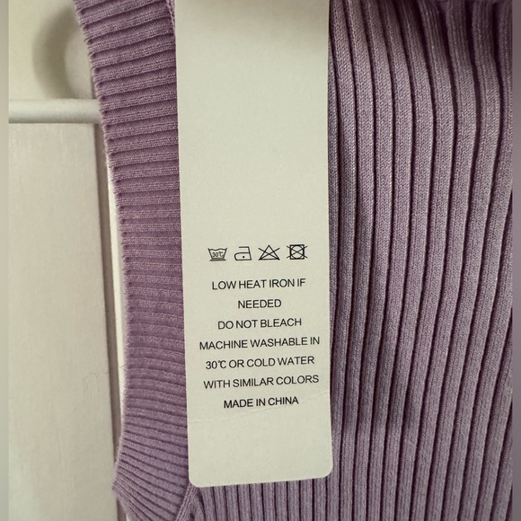 New with tags - Picture 3 of 5